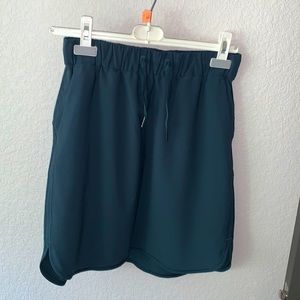 Lululemon skirt